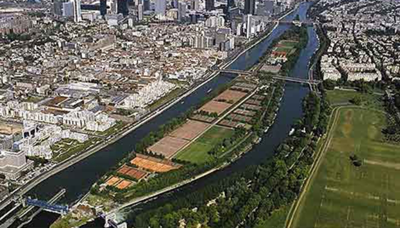 Vue aérienne de l'île de Puteaux, dans les Hauts-de-Seine.