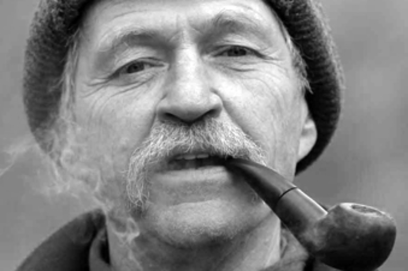 A Bruxelles, José Bové s'est choisi une équipe à son image, issue des mouvements alternatifs