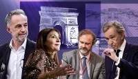Emmanuel Grégoire, Anne Hidalgo, Arnaud Molinié, président du CA du Fonds pour Paris, et Bernard Arnault, sur fond d'extraits du projet d'éclairage de l'Arc de triomphe.
