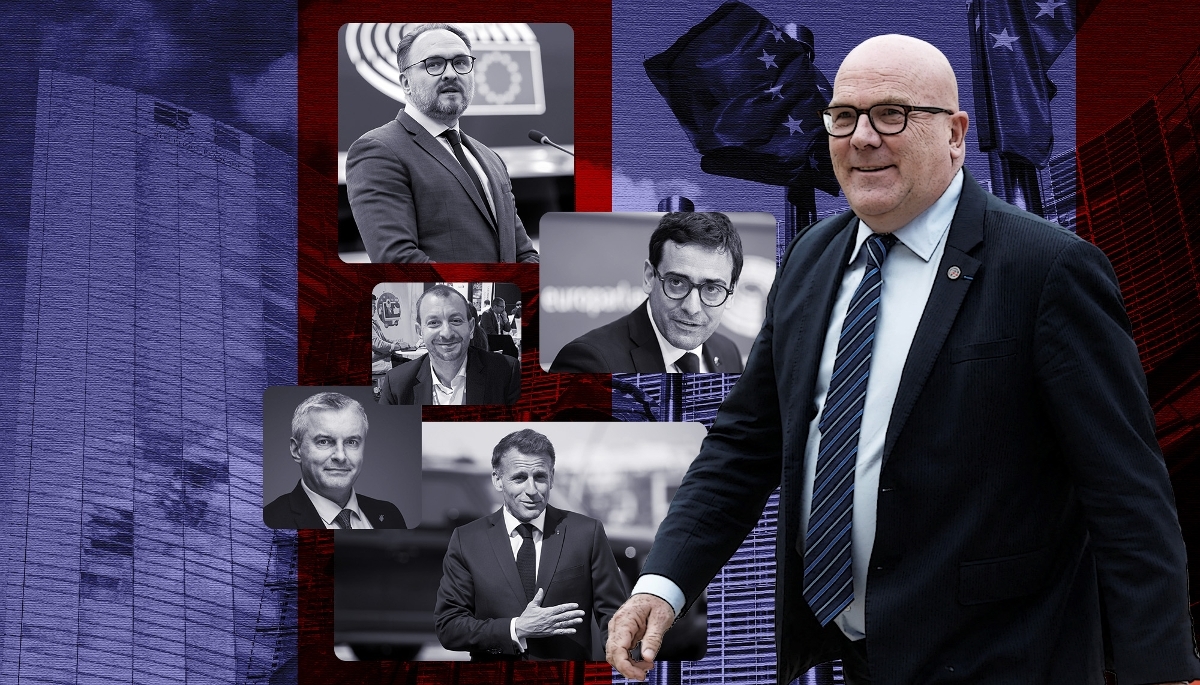Bruno Bonnell avec, de haut en bas, Dan Jørgensen, Stéphane Séjourné, Massimiliano Picciani, Jean-Luc Alexandre, Emmanuel Macron.