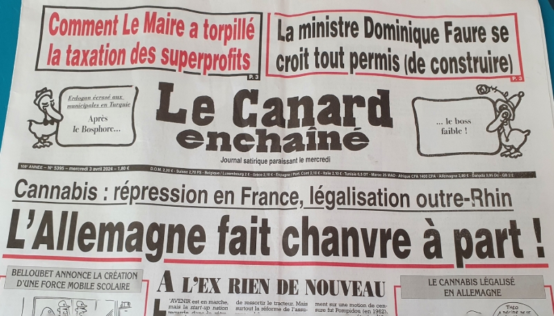 L'édition du Canard enchaîné du 3 avril 2024.