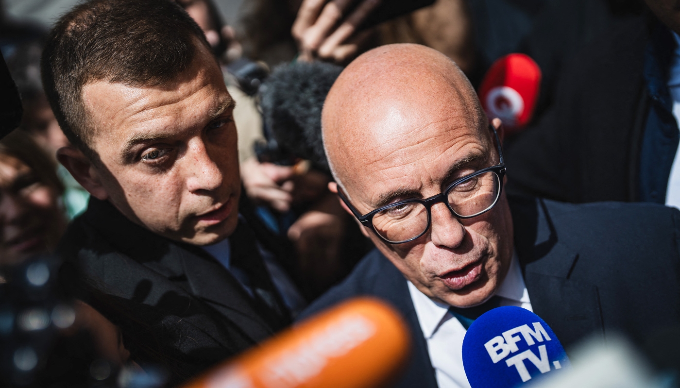 Éric Ciotti devant les bureaux du parti Les Républicains, le 13 juin 2024.