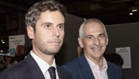 Gabriel Attal et Jean-Luc Fugit, au salon Made in France, à Paris, le 8 novembre 2025.