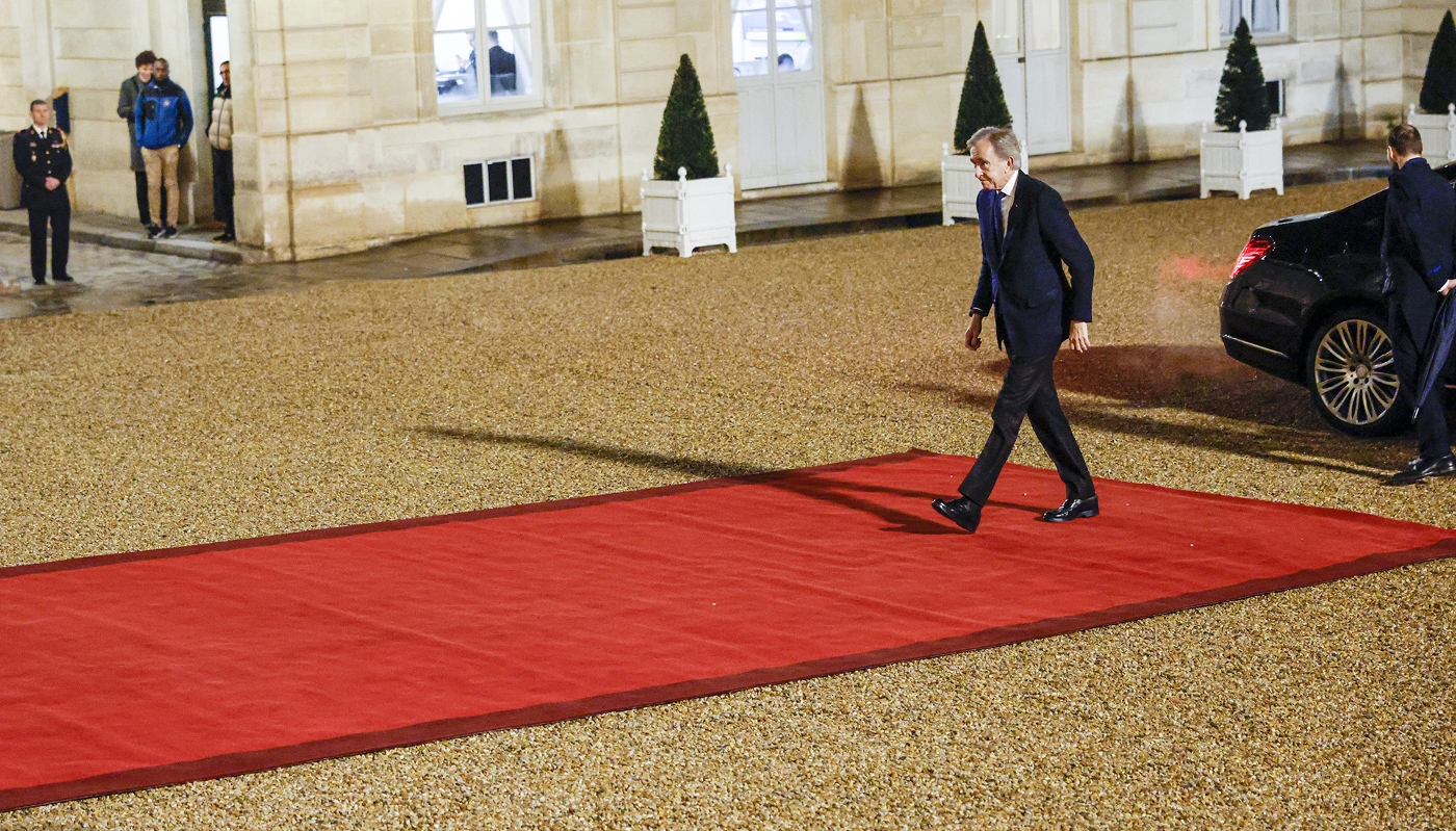 Le PDG de LVMH, Bernard Arnault, lors d'une réception à l'Élysée, le 10 février 2025.
