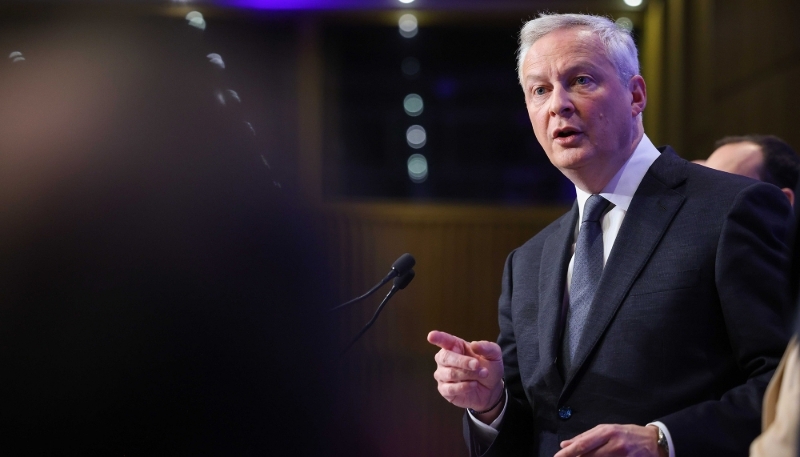 Bruno Le Maire présentant ses vœux aux acteurs économiques, à Paris le 8 janvier 2024.