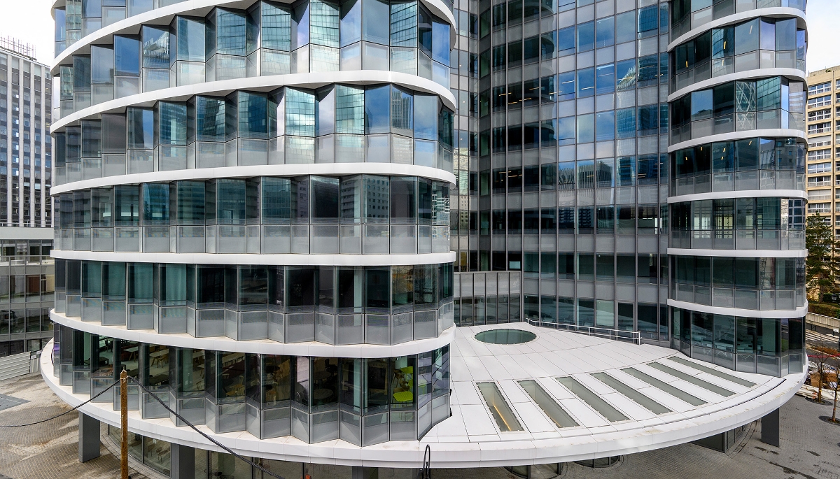 La société Bleu a été implantée au Campus Cyber de La Défense. 