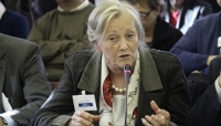 La présidente de l'Association de défense des actionnaires minoritaires, Colette Neuville, en 2012 à Paris.