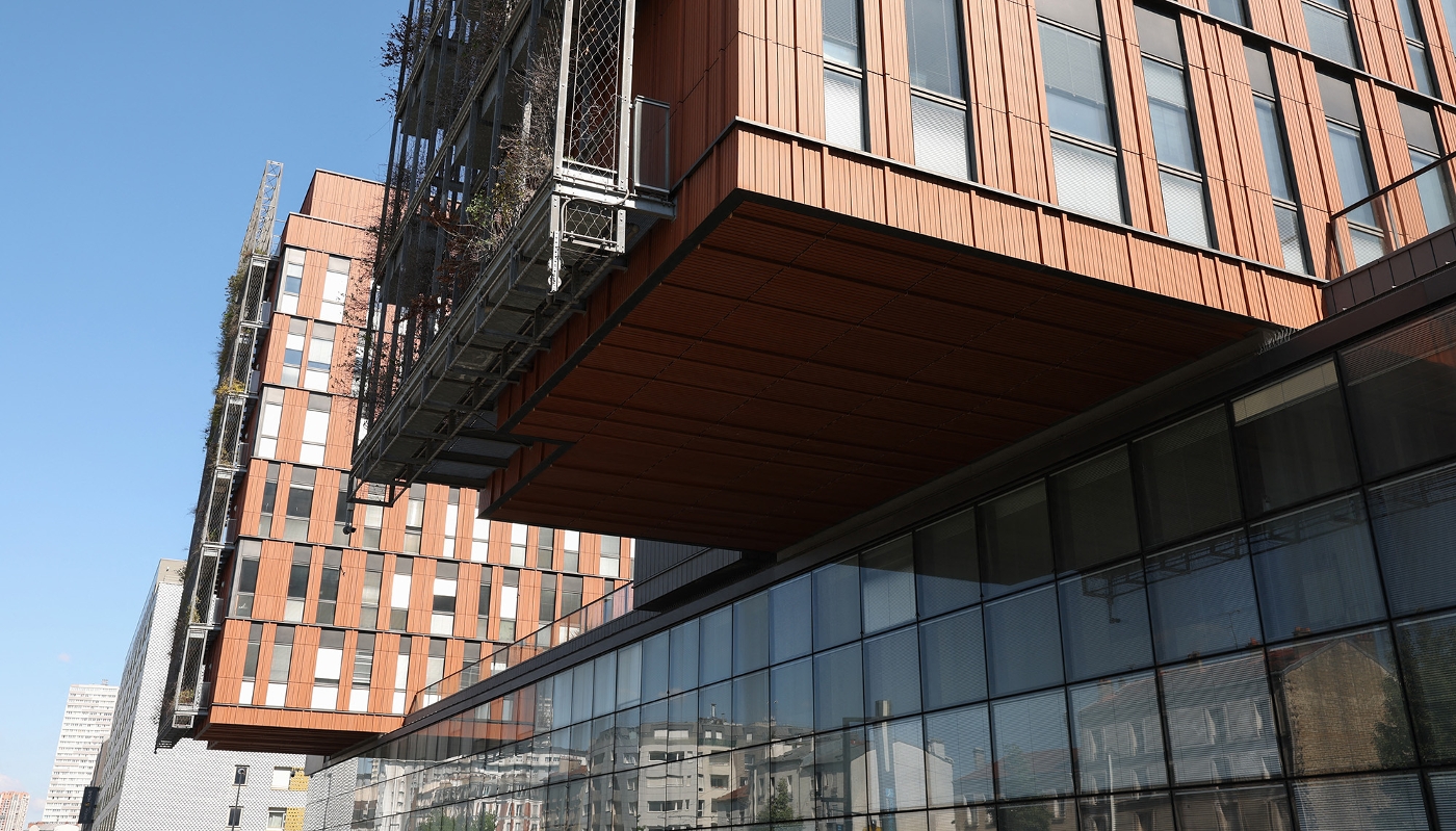Les locaux qui hébergent la Direction nationale du renseignement et des enquêtes douanières, à Ivry-sur-Seine.