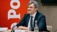 Etienne Gernelle, directeur de la publication, directeur général délégué et administrateur du magazine hebdomadaire Le Point, lors de la conférence de presse du Paris-Saclay Summit - Choose Sciences, 20 janvier 2026.