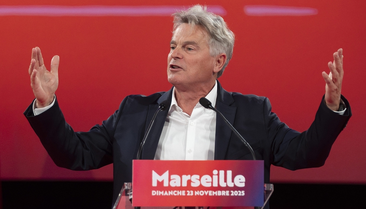 Le secrétaire national du Parti communiste, Fabien Roussel, lors d'un meeting à Marseille, le 23 novembre 2025.