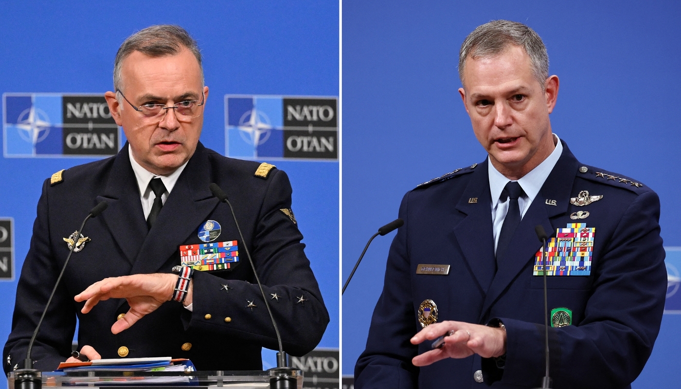 L'amiral Pierre Vandier, commandant suprême allié transformation, et son homologue américain le général Alexus G. Grynkewich, commandant suprême des forces alliées en Europe.