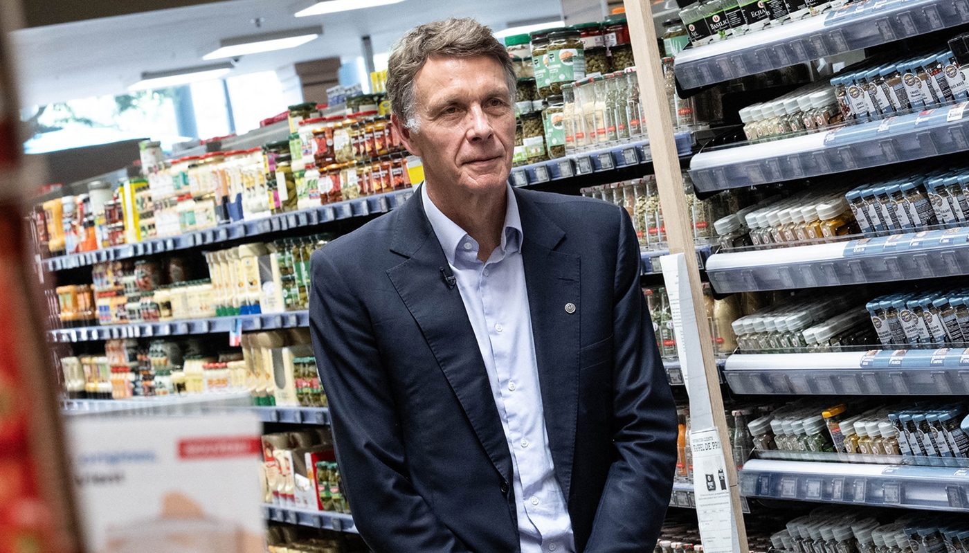 Jean Hornain, directeur général de Citeo, dans un supermarché à Saint-Sébastien-sur-Loire, dans l'ouest de la France, le 12 juin 2025.