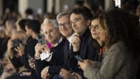 Jean-Charles Tréhan (au centre) et Antoine Arnault (à droite), lors la fashion week, le 29 janvier 2026.