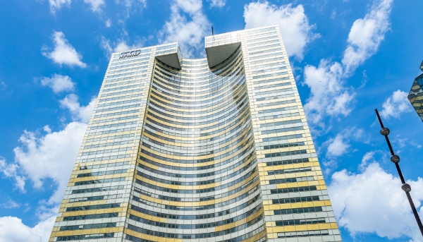 Siège de KPMG, dans la Tour Eqho, à La Défense.