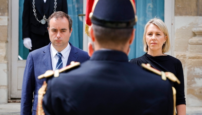 Sébastien Lecornu et Ludivine Dedonder, lors de leur rencontre du 21 mai 2024, à Paris.