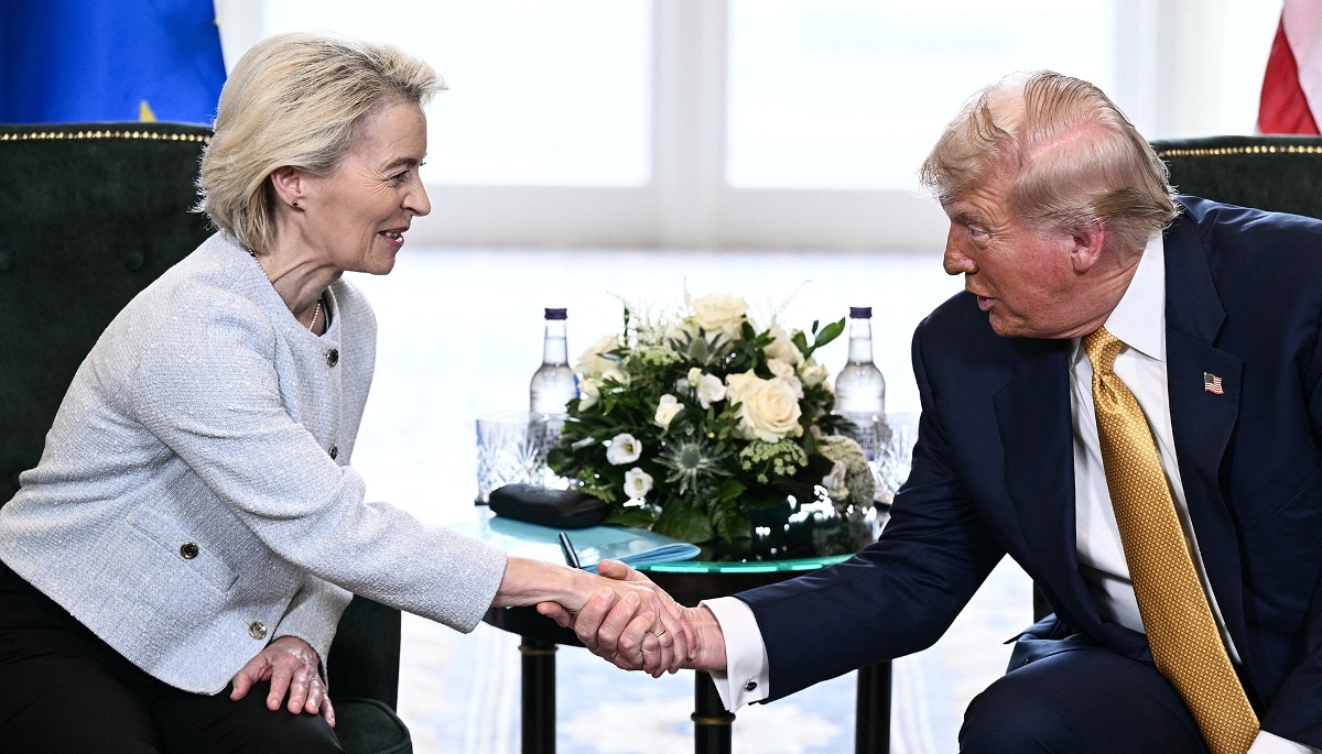 Ursula von der Leyen et Donald Trump, le 27 juillet 2025, en Écosse.
