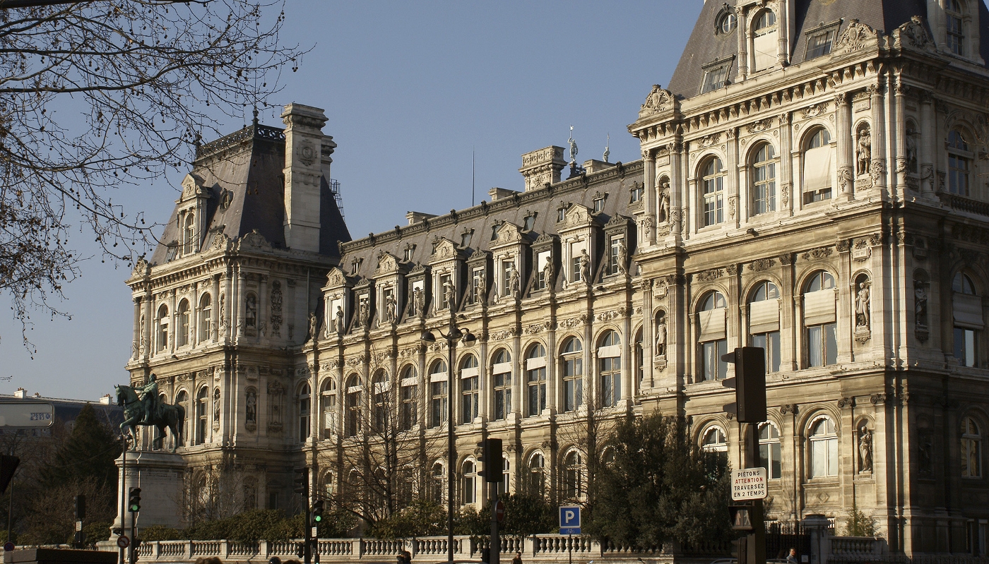 La mairie de Paris.