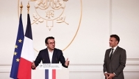 Mario Stasi, président de la Ligue contre le racisme et l'antisémitisme (Licra), en présence du président Emmanuel Macron, à l'occasion de la remise du prix Jean-Pierre-Bloch à l'Élysée, le 2 avril 2025.