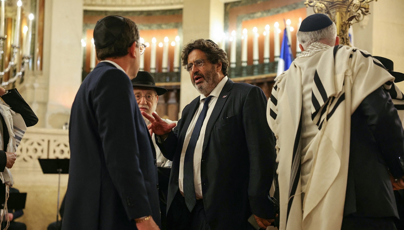 Meyer Habib, député de la 8e circonscription des Français de l'étranger, lors d'un rassemblement de solidarité avec Israël à la Grande Synagogue de Paris, en octobre 2023.