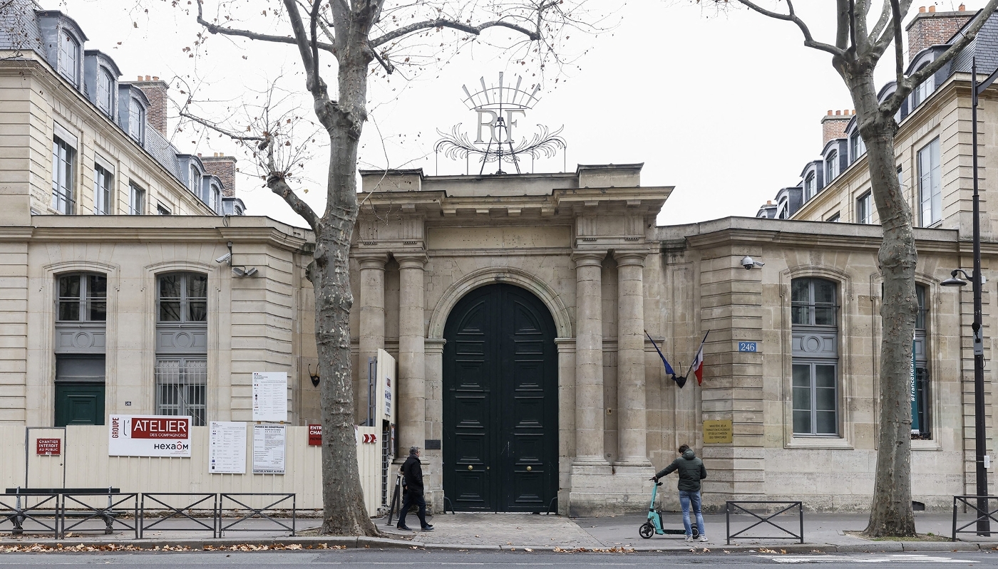 Le ministère des transports, boulevard Saint-Germain, à Paris.