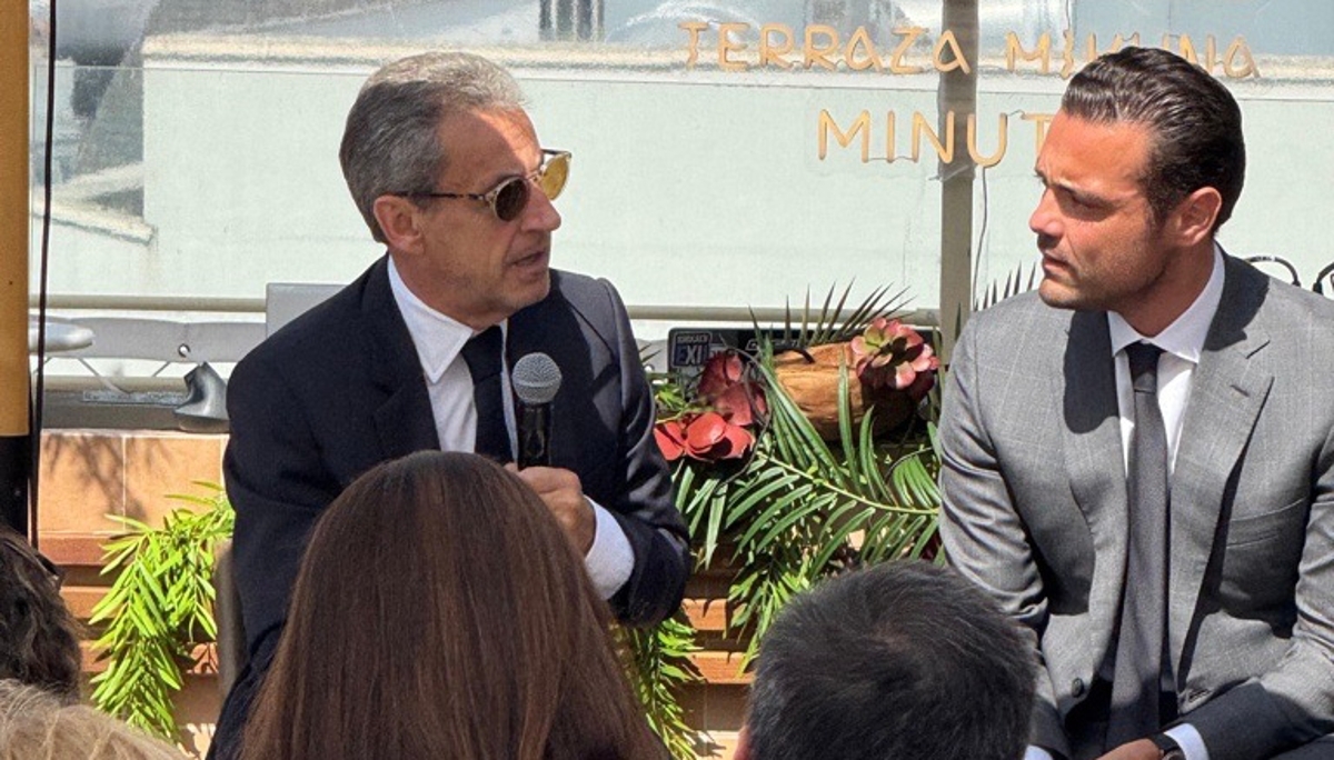 Nicolas Sarkozy et Frédéric Merlin, le jeudi 26 juin 2025, sur le toit du BVH à Paris.