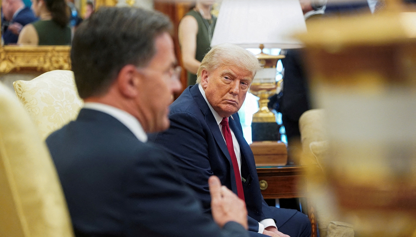 Mark Rutte, secrétaire général de l'OTAN, avec Donald Trump, à la Maison Blanche, à Washington, le 14 juillet 2025.