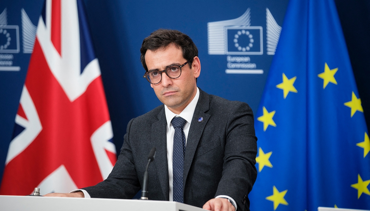 Le commissaire européen Stéphane Séjourné, au siège de la Commission européenne, le 4 juin 2025 à Bruxelles. 
