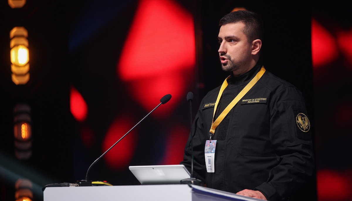 Herman Smetanin, le ministre ukrainien des industries stratégiques, lors des Journées européennes de l'innovation en matière de défense, à Cracovie, le 14 mai 2025.