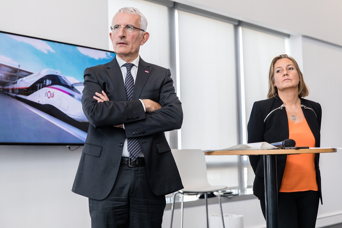 L'ancien PDG de la SNCF Guillaume Pepy, accompagné de Rachel Picard, ex-DG de Voyages SNCF.