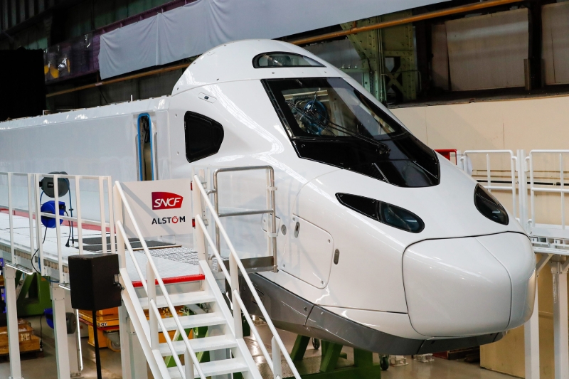 Le TGV M à l'usine Alstom de Belfort.