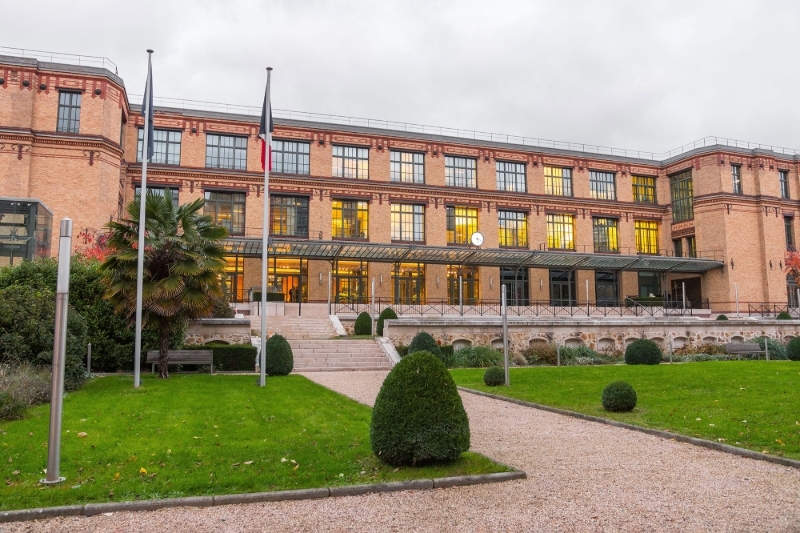 Le bâtiment situé rue de la Convention, qui abrite l'Inspection générale des affaires étrangères.