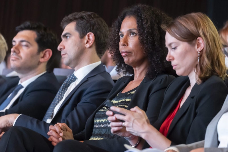 Elizabeth Tchoungui, à l'assemblée générale des actionnaires d'Orange, en 2022.