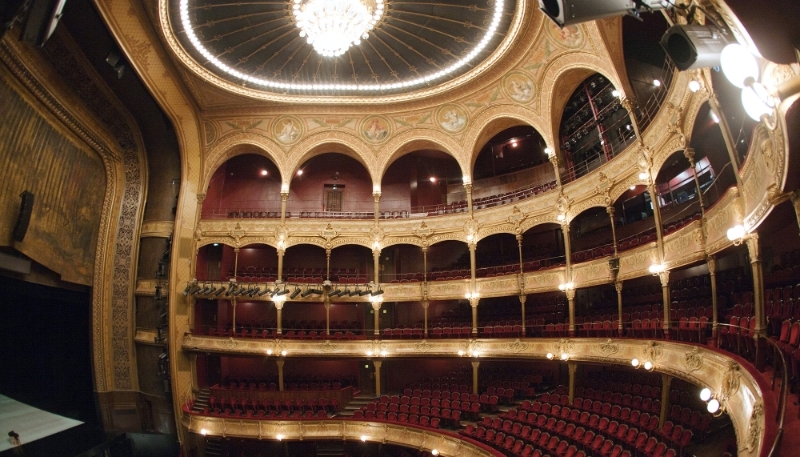 La grande salle du Théâtre du Châtelet.