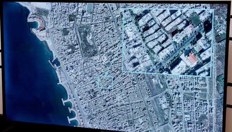 Image de l'écran du satellite Neighborhood lors d'une visite de la start-up Preligens à Paris, le 19 novembre 2020. 
