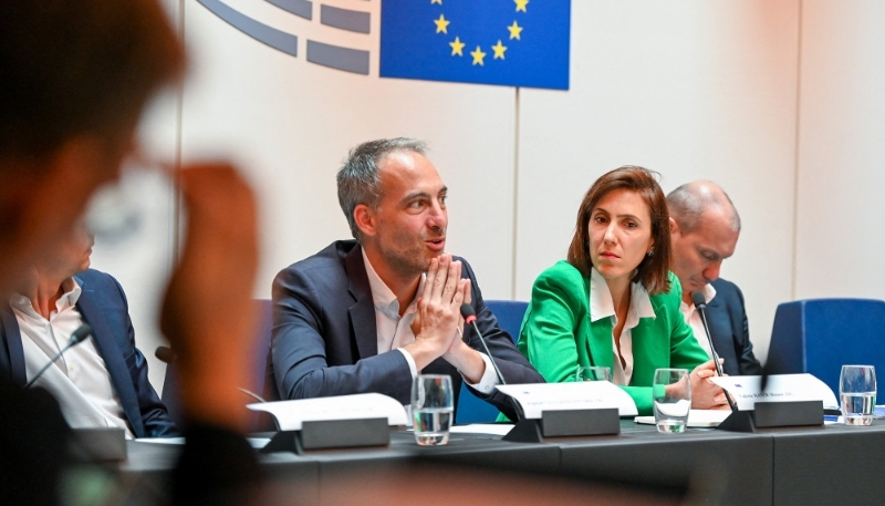L'eurodéputé Raphaël Glucksmann, après le débat sur l'état de l'Union européenne, en septembre 2023. 