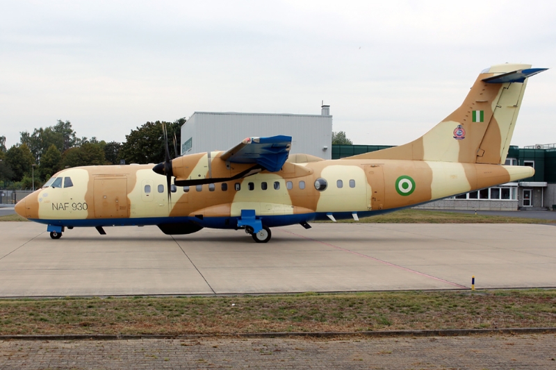 L'avion de reconnaissance ATR 42-500 MP de la NAF immobilisé en Allemagne chez RAS.