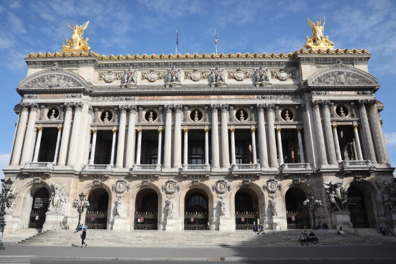 L'Association pour le rayonnement de l'Opéra national de Paris (AROP) devrait dégager environ 20 millions d'euros en 2023, au bénéfice net de l'établissement.