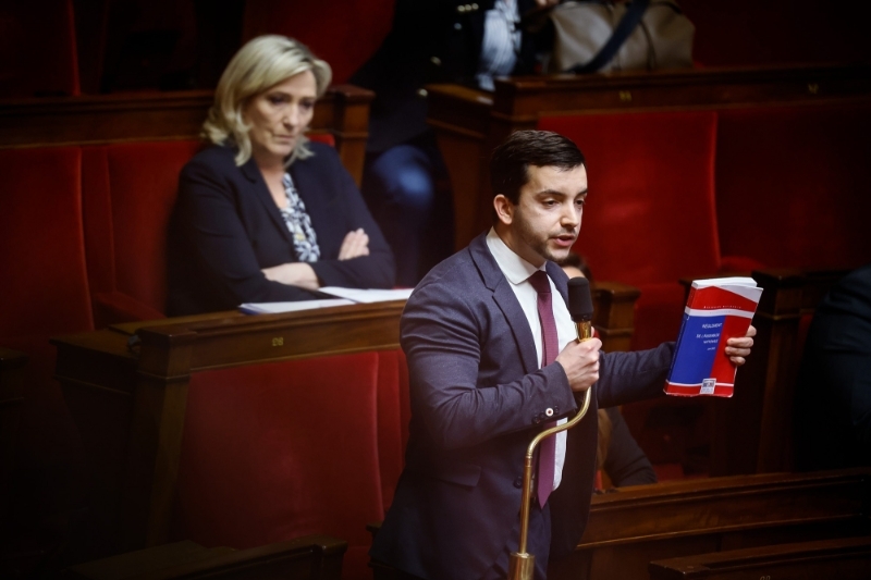 Les députés Rassemblement national Marine Le Pen et Jean-Philippe Tanguy à l'Assemblée nationale, le 13 février 2022.