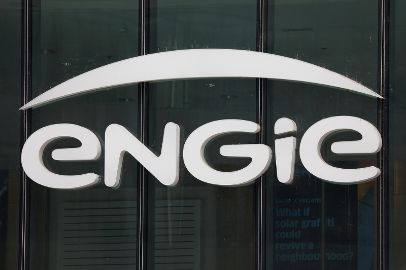 Logo du groupe sur la tour Engie à la Défense, près de Paris, siège de l'énergéticien.