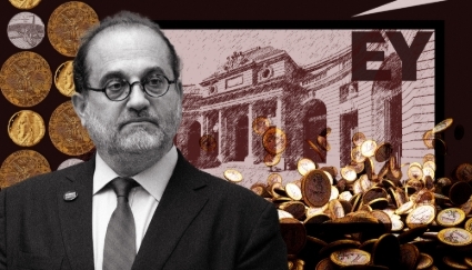 Marc Schwartz devant le bâtiment de la Monnaie de Paris.
